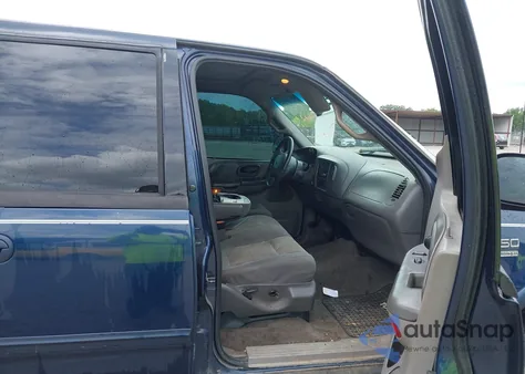 2002 Ford F-150 Lariat/Xlt из США, поврежденный, VIN 1FTRW08L82KB51549